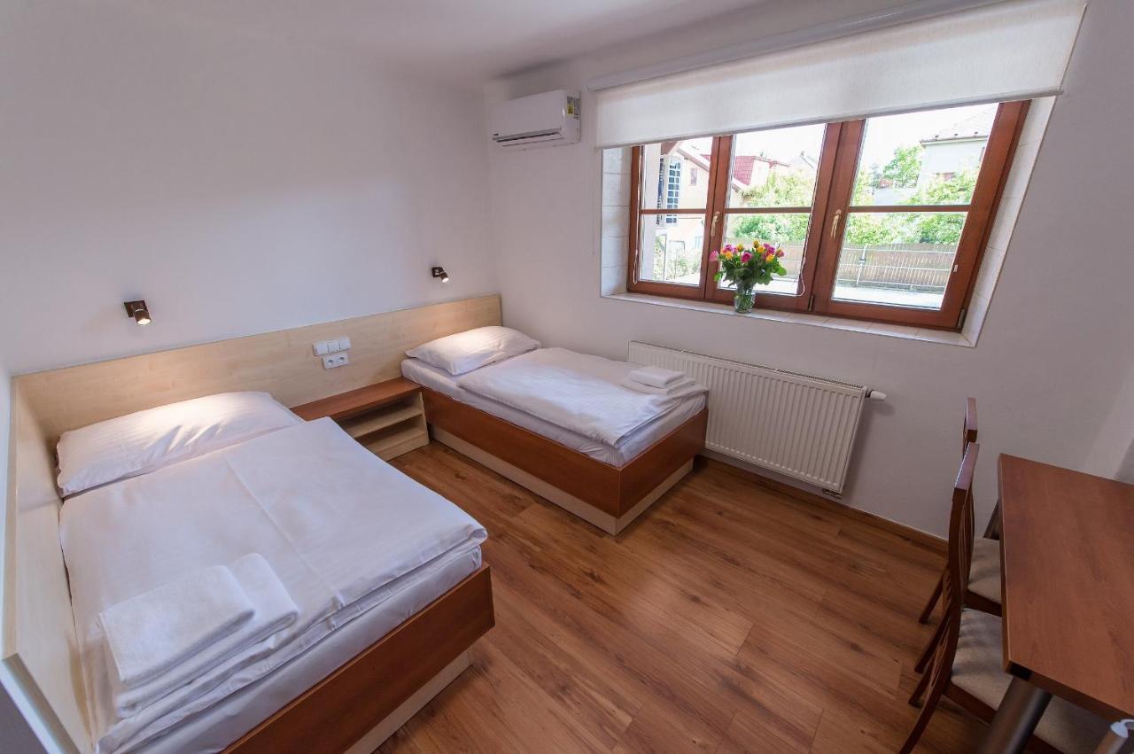 Penzion Leknín Třeboň Exterior foto